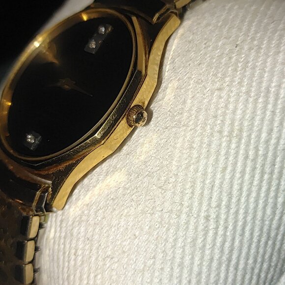 Bulova Quartz Gold Tone Watch Vintage Diamond Accents Stainless Steel Working - Picture 9 of 10